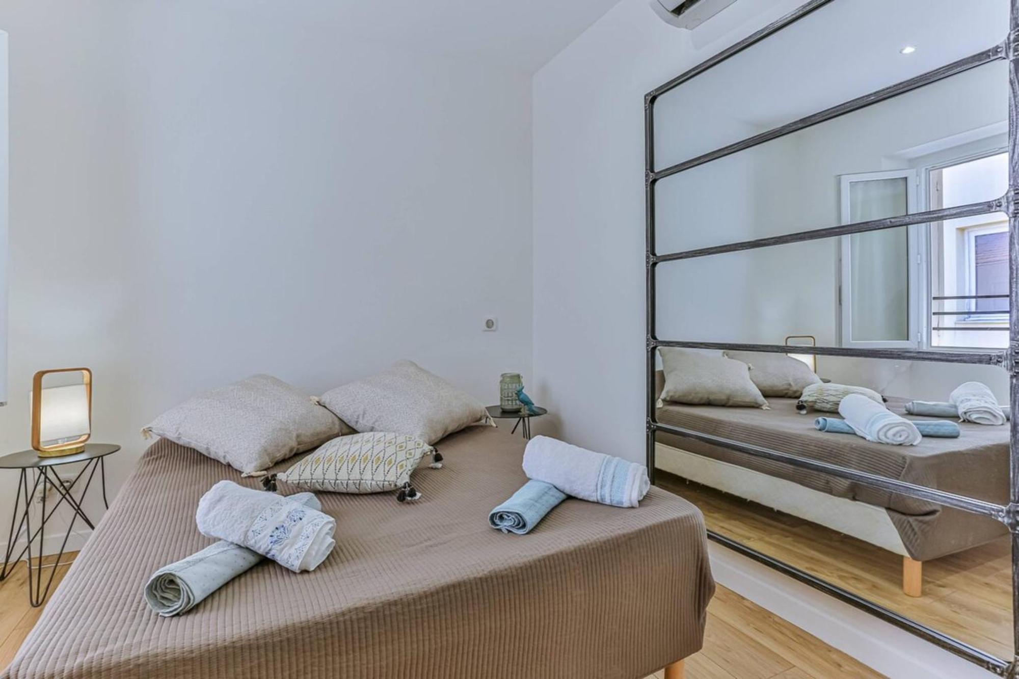 Apartamento Massena Cours - Terrasse - Zone Pietonne Niza Exterior foto